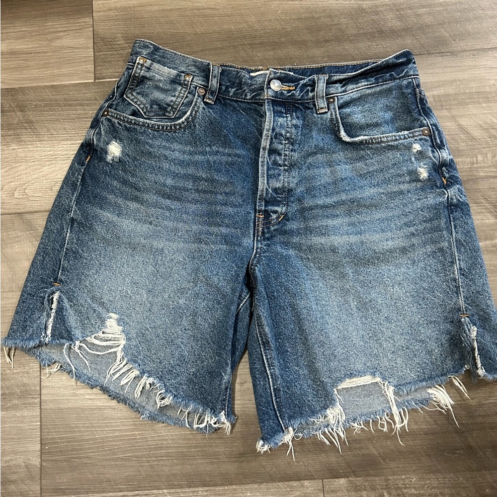 We The Free Distressed CRVY Jean Shorts